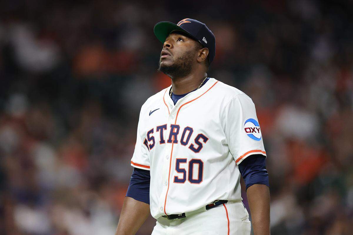 Former Astros pitcher Héctor Neris felt the heat in a game against the Athletics at Daikin Park in Houston on July 26, 2025.