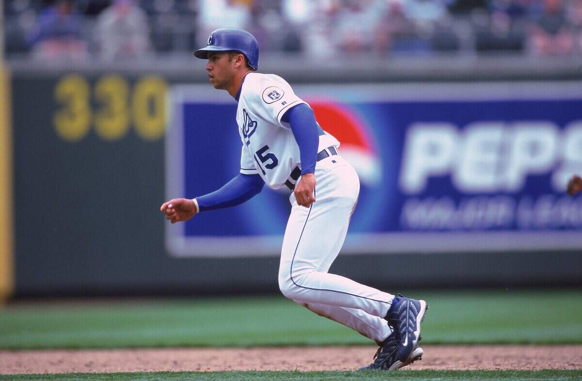 Carlos Beltran #15 of the Kansas City Royals starts to run to third base during the game against the Minnesota Twins at Kauffman Stadium in Kansas City, Missouri. The Royals defeated the Twins 5-4.