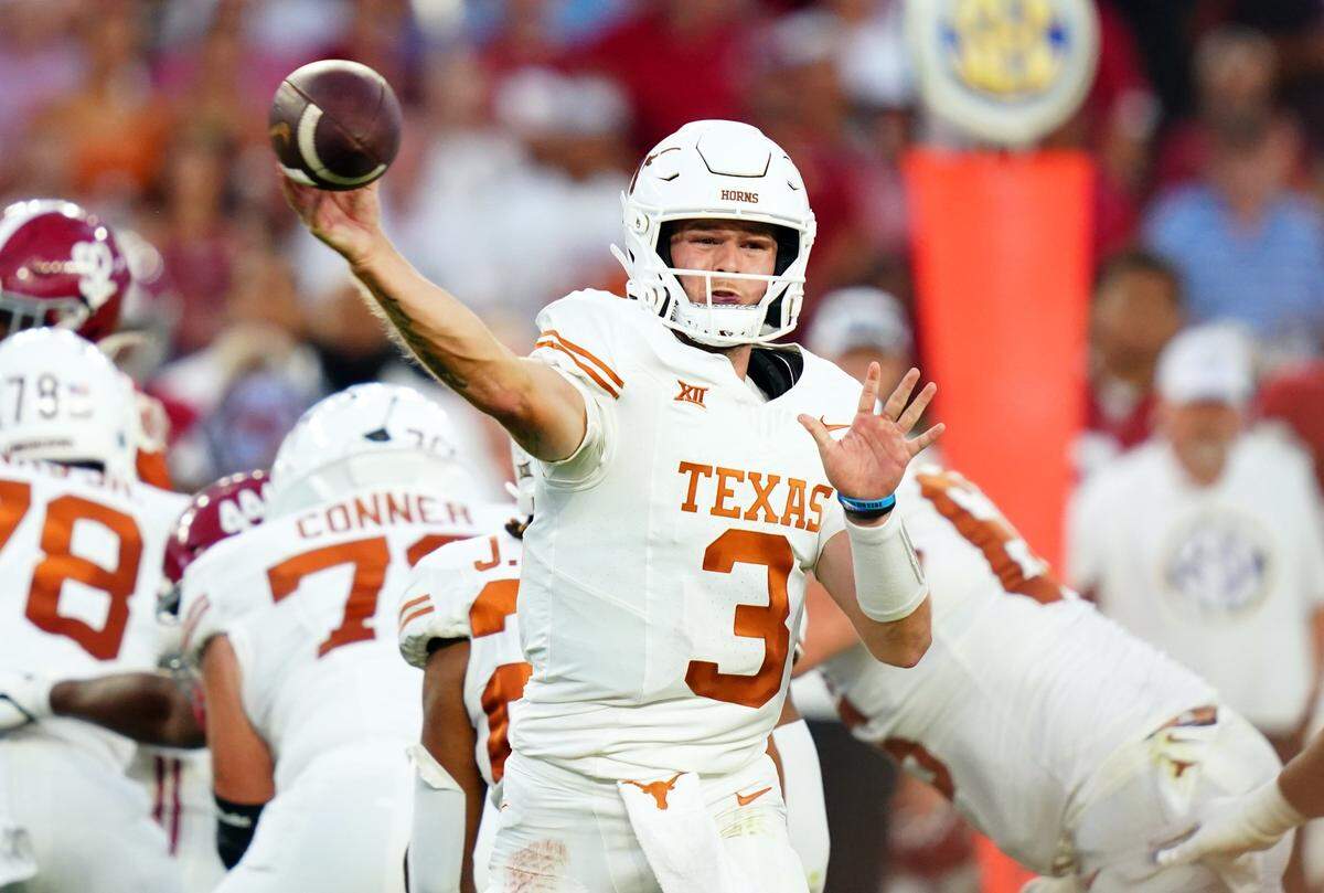 Quinn Ewers is back to lead the Texas offense after directing the Longhorns (12-2) to last season’s College Football Playoff semifinals.