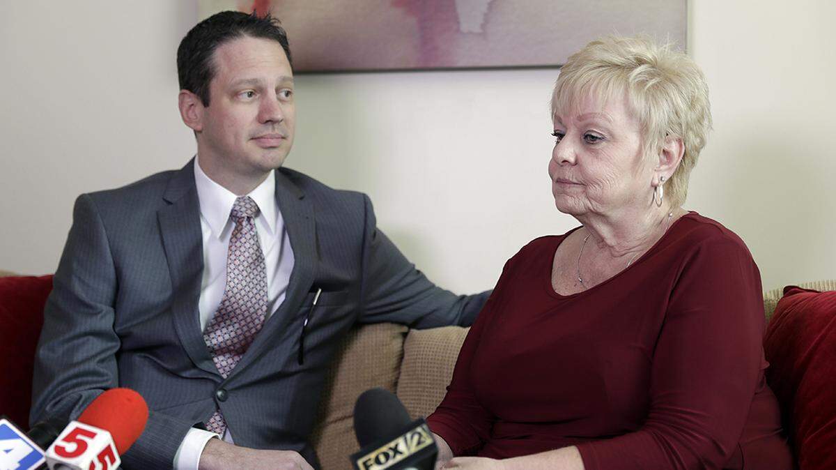 In 2016, a jury has awarded Deborah Giannecchini, right, more than $70 million in her lawsuit alleging that years of using Johnson & Johnson's baby powder caused her cancer.