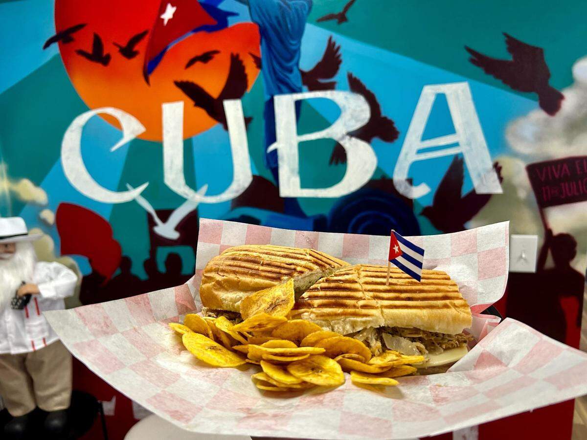 Cortadito opened in Kansas City, Kansas, offering Cuban coffee, pastries and food items.