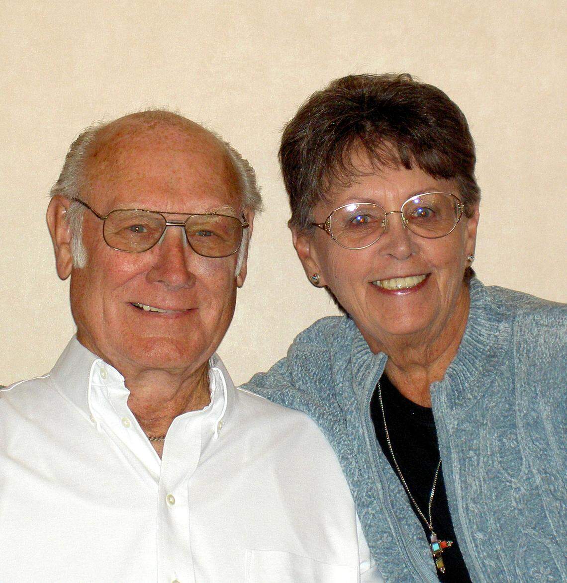 Velven and Joanne Clarke on their 50th wedding anniversary in 2008.