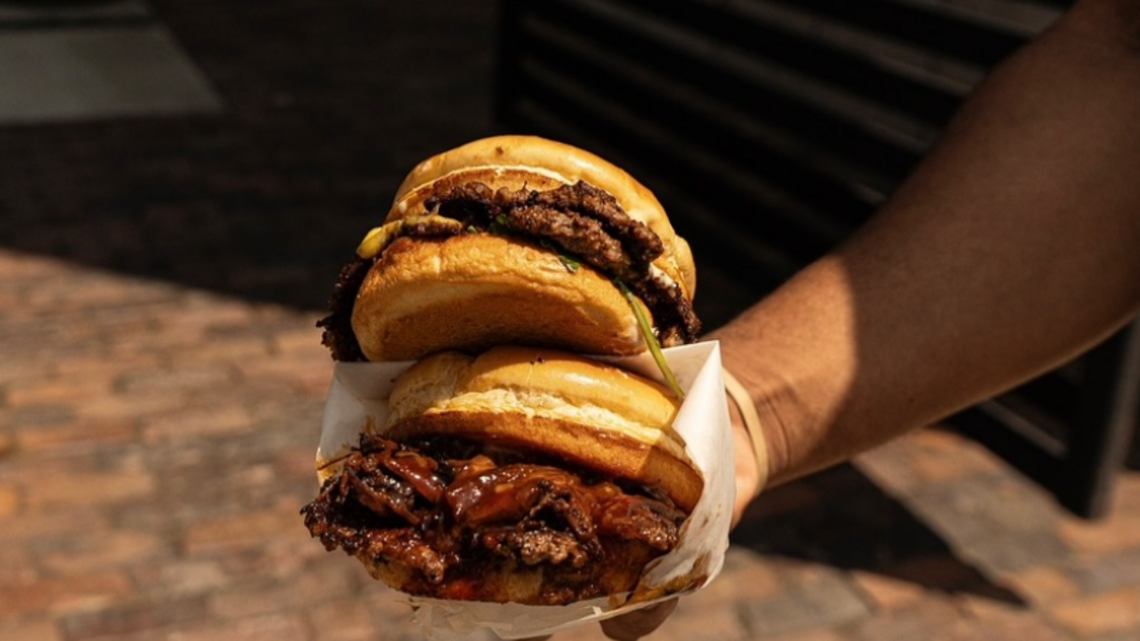 Kansas City burger restaurant closed last year. It’s opening a bigger spot soon