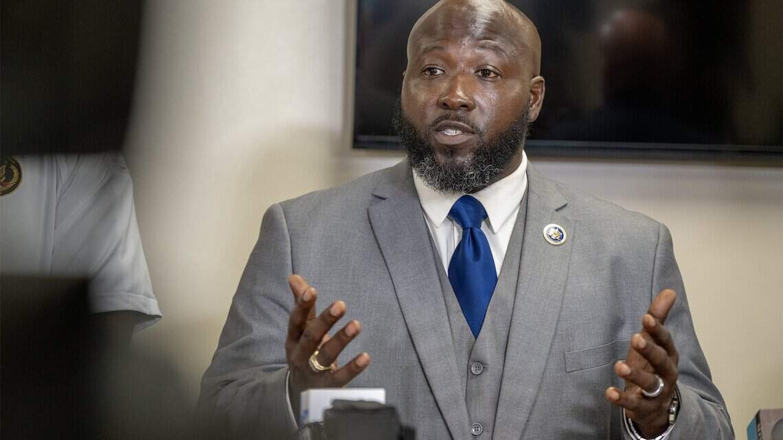 Contractor allegedly shot by KCK woman is charged with battery. Where both cases stand