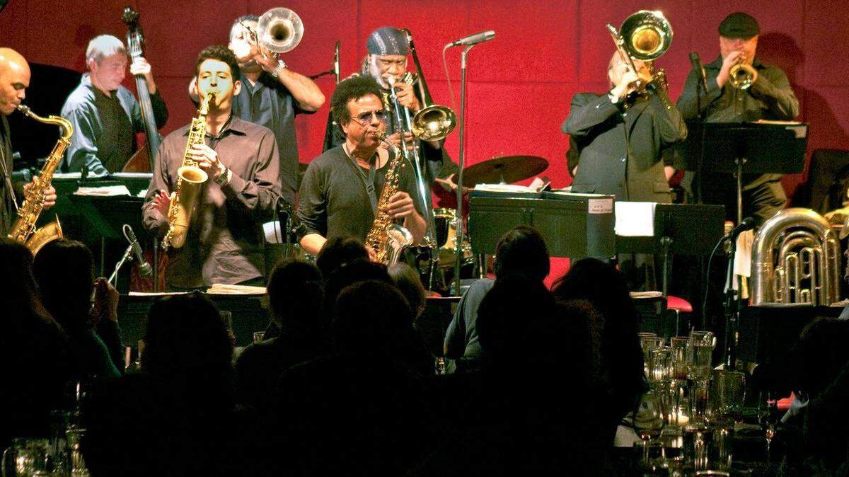 Performing at the 25th anniversary celebration is The Mingus Big Band, a continuation of The Charles Mingus Band.