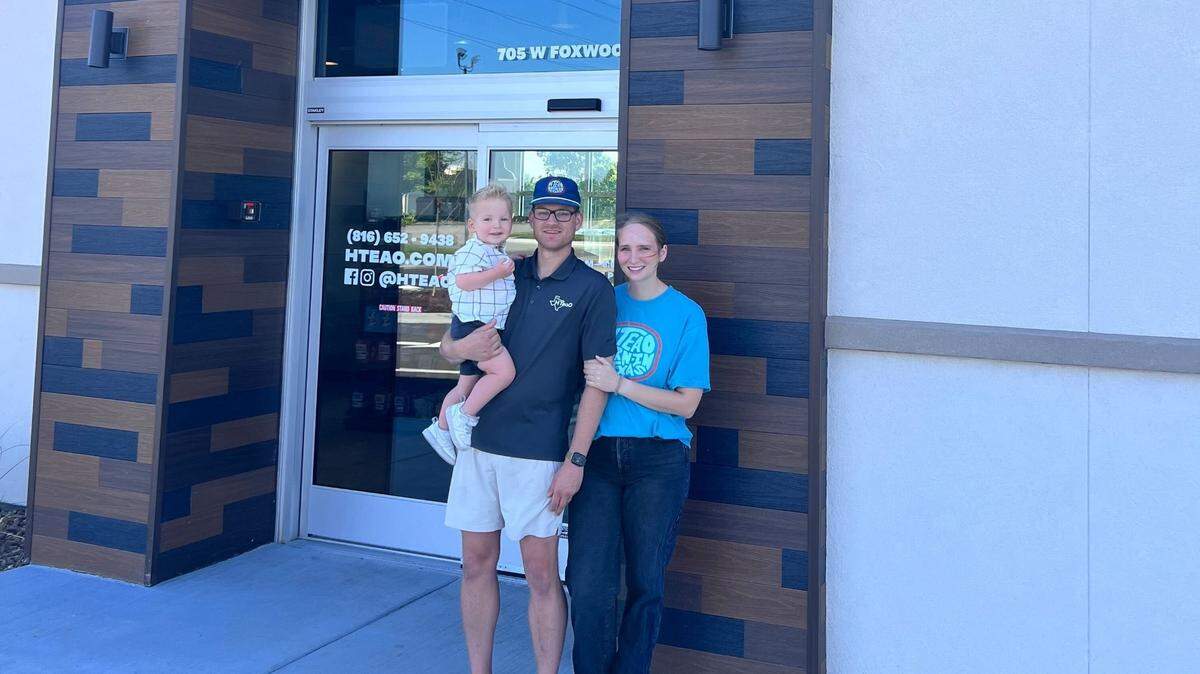 Derek and Cathryn Wieck have opened a HTeaO location in Raymore. The soft drink chain specializes in iced tea.