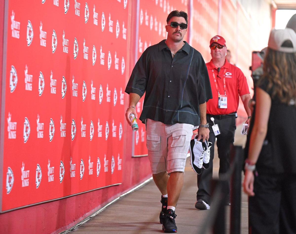 Kansas City Chiefs tight end Travis Kelce arrives to play the New Orleans Saints on Monday, Oct. 7, 2024, at GEHA Field at Arrowhead Stadium.