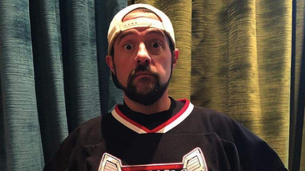 Told he had to lose weight after a near-fatal heart attack last month, director Kevin Smith lost a bunch of weight very quickly using an unusual method.