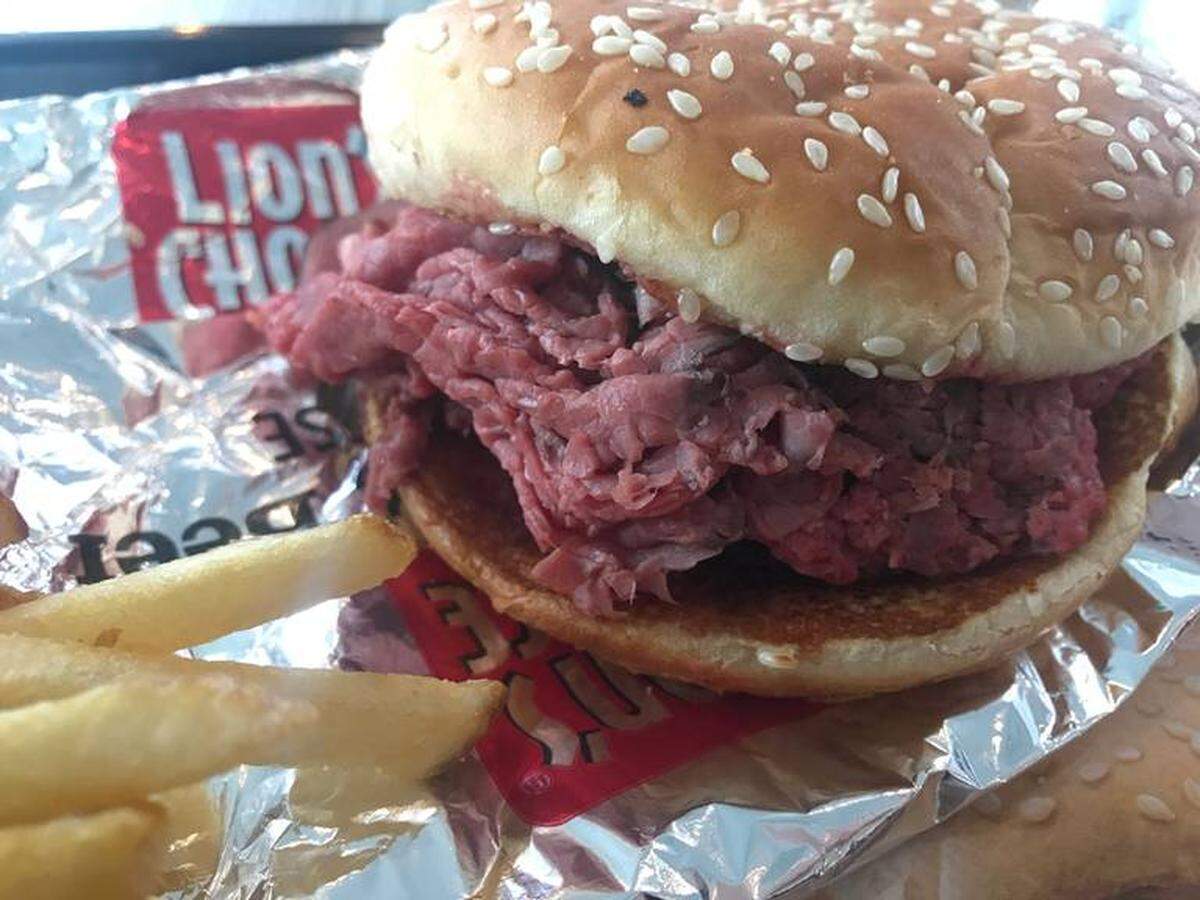 Lion’s Choice is a quick-service chain known for its slow-roasted beef sandwiches, shaved thin on-site and served with its secret seasonings on a toasted bun.