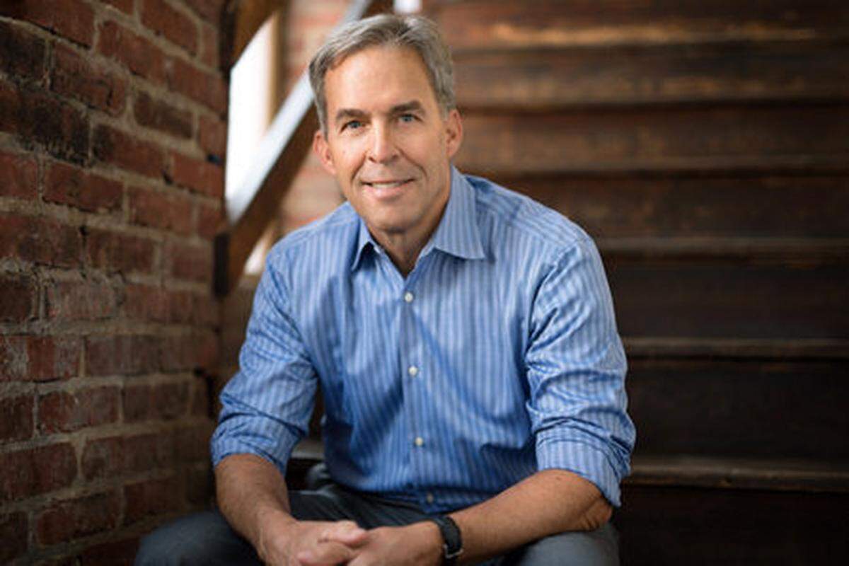 Rick Atkinson has written “The Fate of the Day: The War for America, Fort Ticonderoga to Charleston, 1777-1780,” the second volume of his American Revolution trilogy. Atkinson won the first of his two Pulitzer Prizes while reporting for The Kansas City Times in 1982.