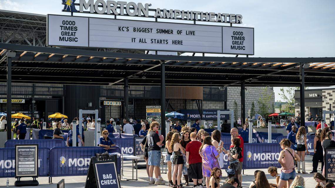 How was the Morton Amphitheater’s first show? Our thoughts on KC’s new venue