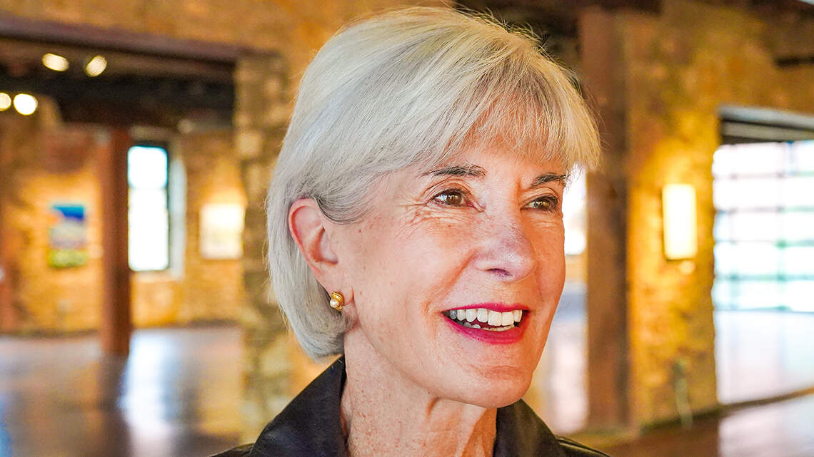 ‘The year to break curses’: Sebelius backs Holscher for Kansas governor