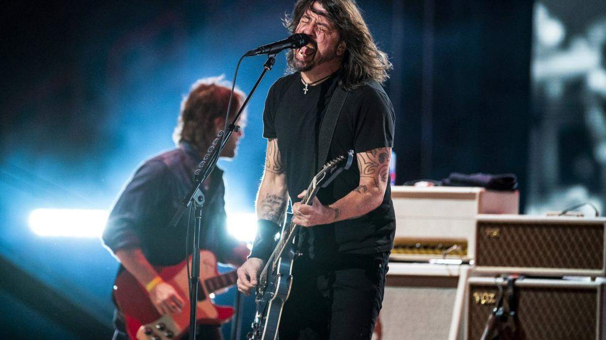 The Foo Fighters, with lead singer Dave Grohl, will kick off a busy musical weekend in Kansas City with their concert Aug. 5 at Azura Amphitheater.