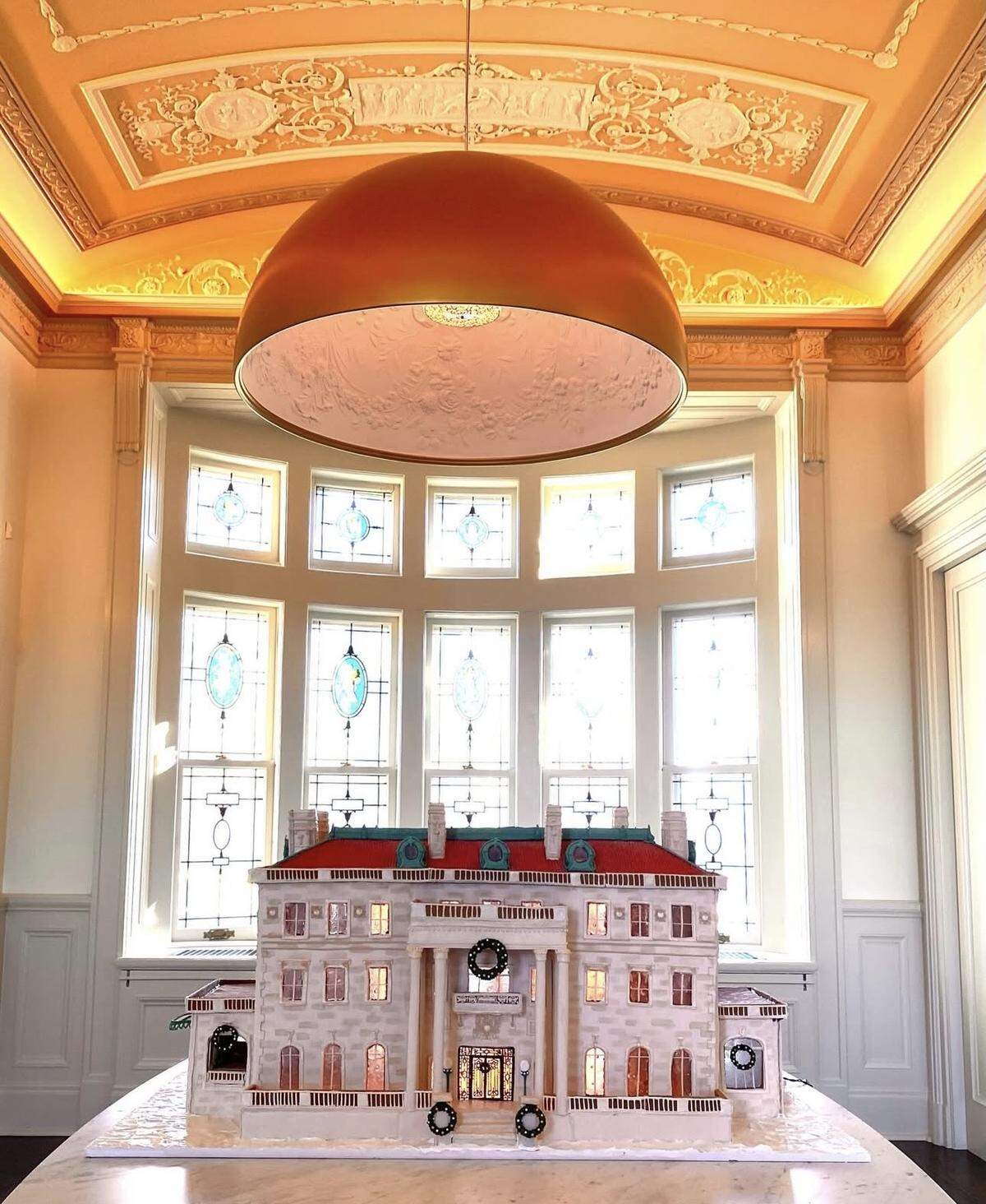 The gingerbread replica of The Museum of Kansas City.