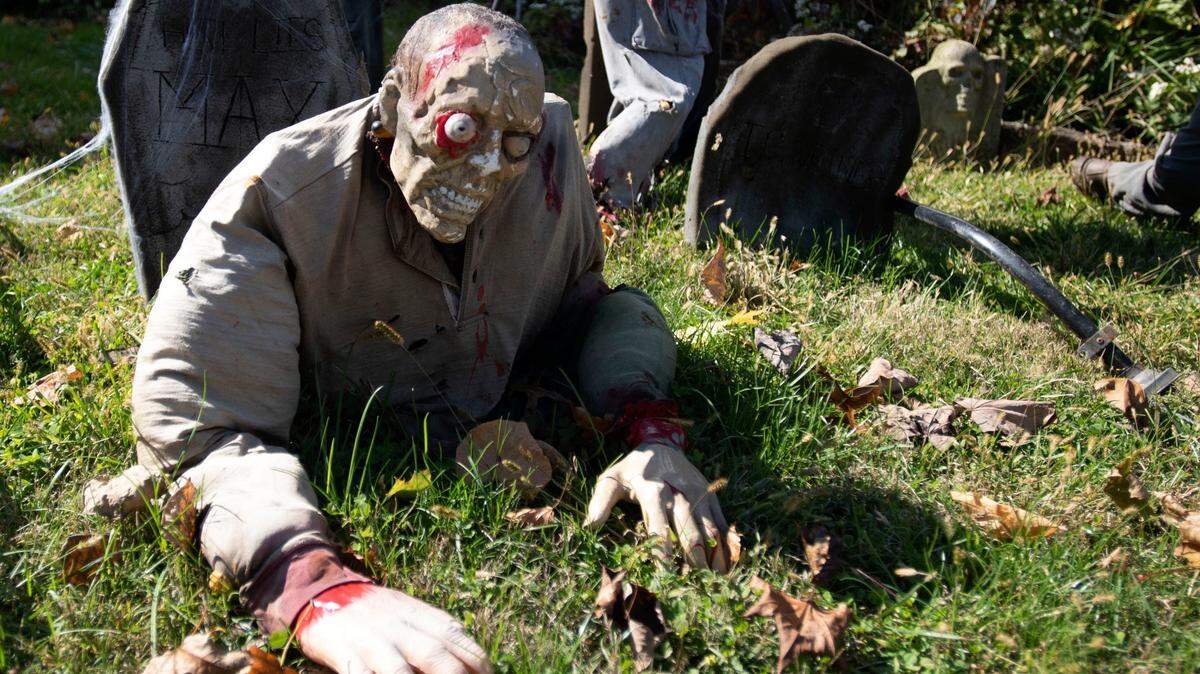 A zombie was displayed in the yard of Hulmeville, Pennsylvania, resident Sage Werbock in 2022.