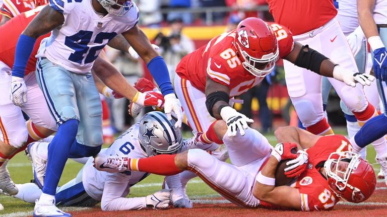 Chiefs 19, Cowboys 9: Insta-reaction from a marquee matchup that KC flat dominated