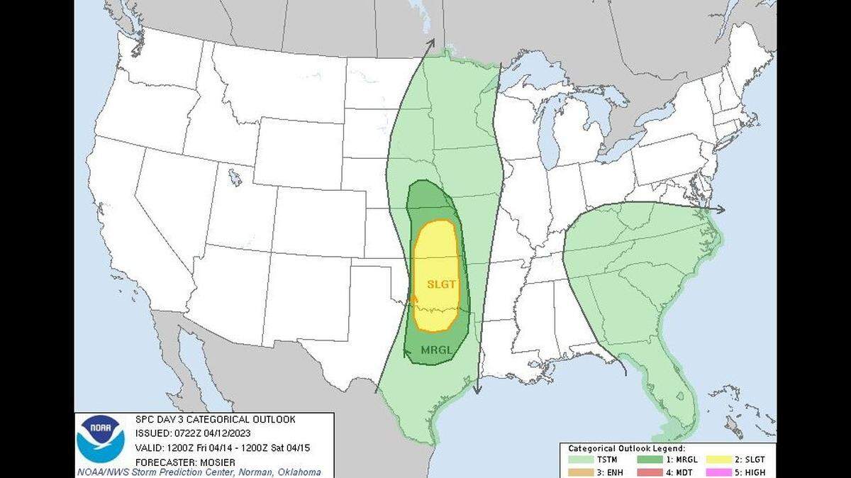 The National Weather Service’s Storm Prediction Center has placed eastern Kansas, including Overland Park and Olathe, under a marginal risk of isolated severe thunderstorms on Friday. The main threat from these storms will likely be damaging winds and large hail.