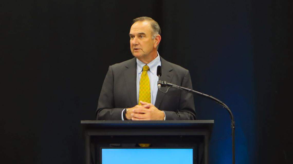 Missouri Gov. Mike Kehoe