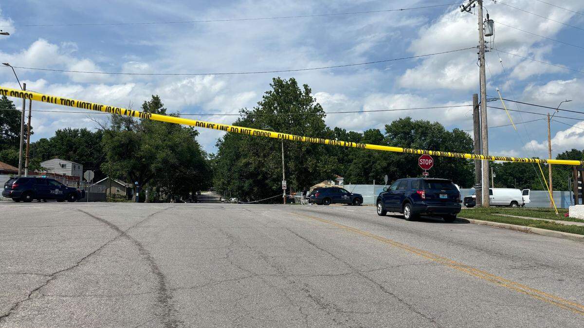 One person died following a shooting near 9th and Van Brunt Athletic Fields Park in Kansas City Saturday.