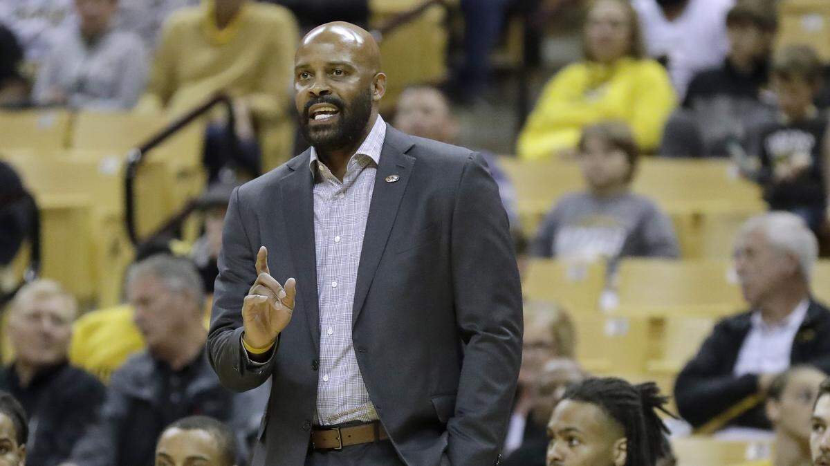 Missouri head coach Cuonzo Martin is seen on the sidelines during the first half of an NCAA college basketball game against Northern Kentucky Friday, Nov. 8, 2019, in Columbia, Mo. (AP Photo/Jeff Roberson)