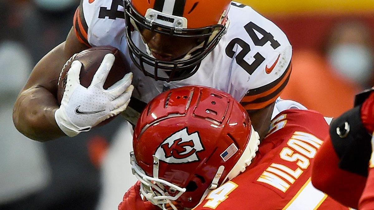 Kansas City Chiefs linebacker Damien Wilson tackles Cleveland Browns running back Nick Chubb in the third quarter of the AFC Divisional Playoff game between the Chiefs and the Cleveland Browns at Arrowhead Stadium Sunday, Jan. 17, 2021. The Chiefs defeated the Browns 22-17.