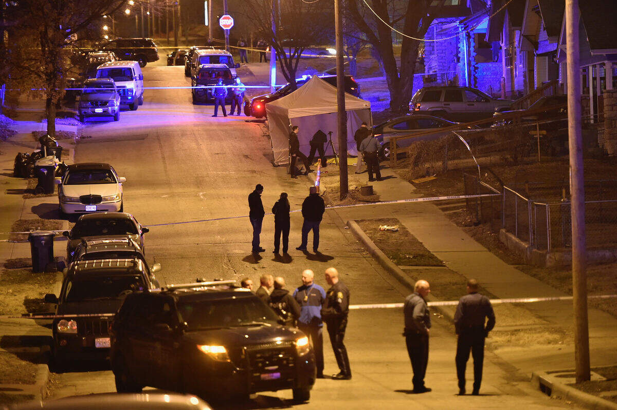 Kansas City police investigate a shooting in the 3900 block of Wabash Avenue that left a man in his late-teens dead after an argument outside of the victim’s home. Police were searching for the suspect who fled the scene on foot.