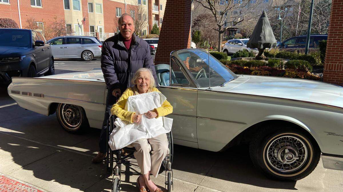Dick and Mary Ellen Purucker with the Thunderbird in November 2021.