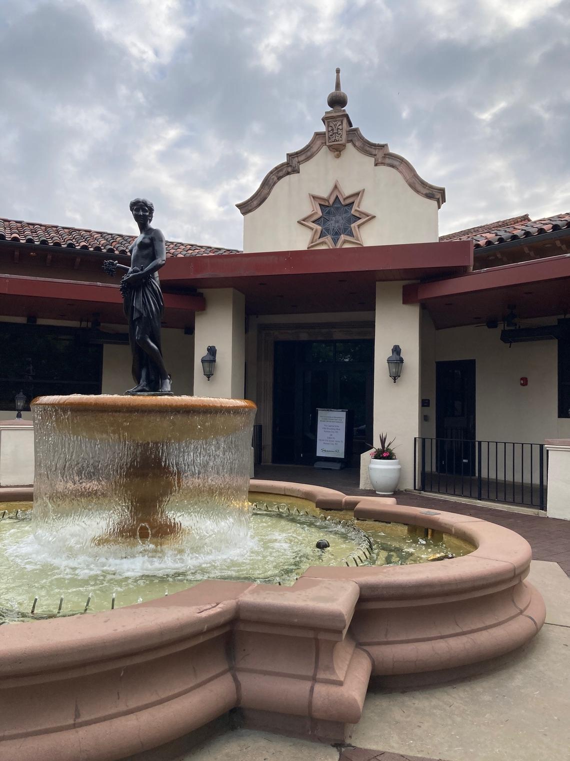 Seasons 52 closed this month on the Plaza.