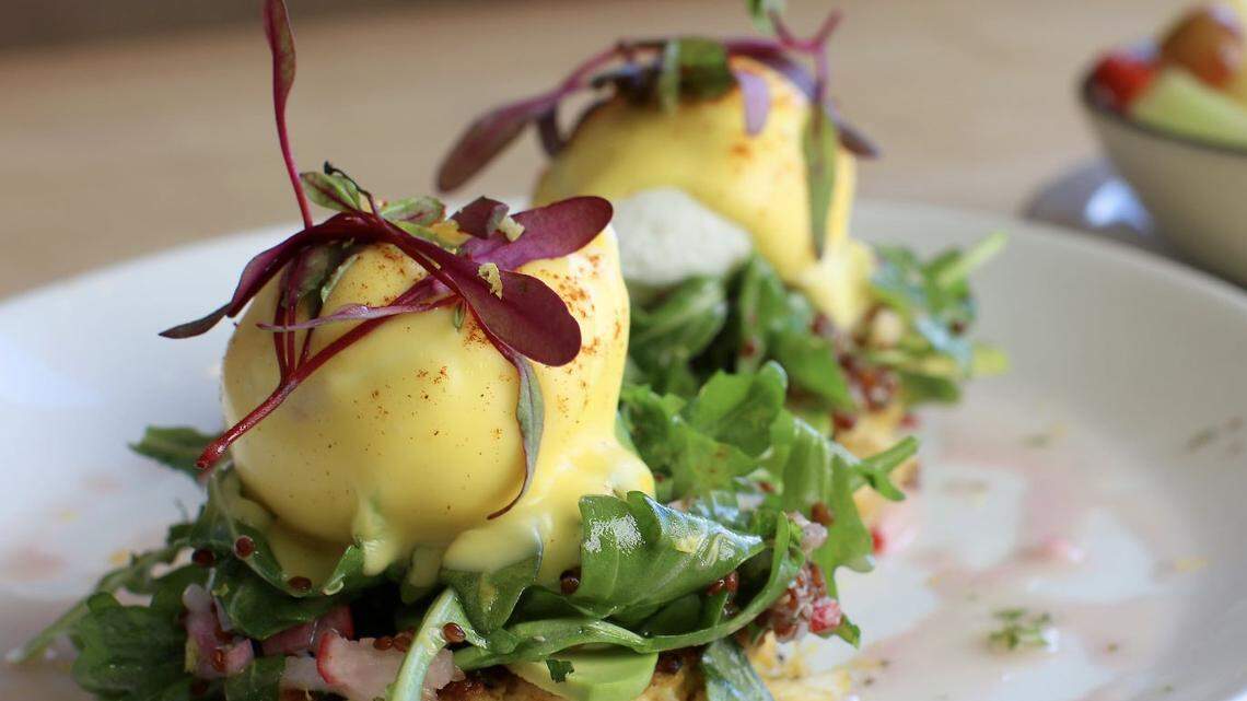 New Johnson County restaurant to offer crab Benedicts, strawberry cheesecake pancakes