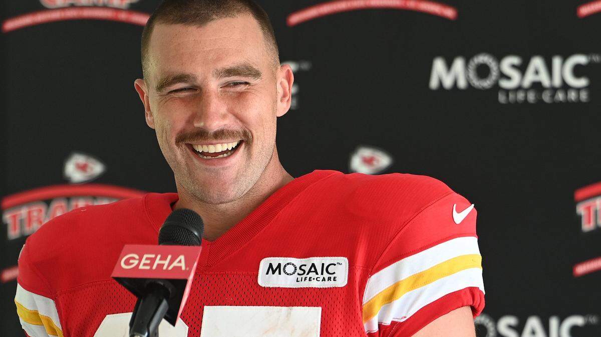 Some Chiefs fans thought a beardless Kelce at training camp last summer looked like a young Andy Reid.