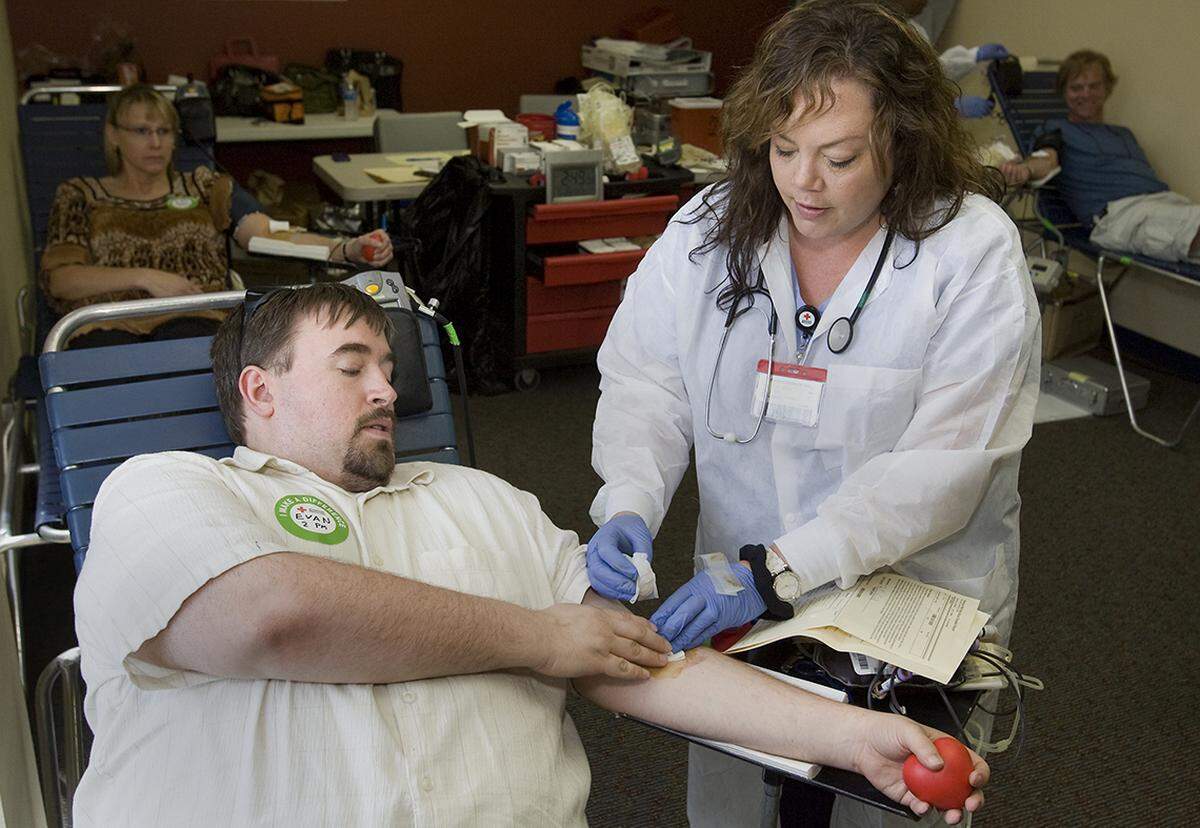 “I am doing what I can,” said storm survivor Evan Parris, as technician Amy Bratten collected his blood. Parris, his wife and two dogs rode out the tornado in a rest area off Interstate 44 just southwest of Joplin. “About 40 or 50 people were crowded into the rest area,” said Parris, who was traveling home to Kansas City from Tulsa when the tornado hit the Joplin area. “I haven’t ever seen a natural disaster of this magnitude,” he said Parris. 
