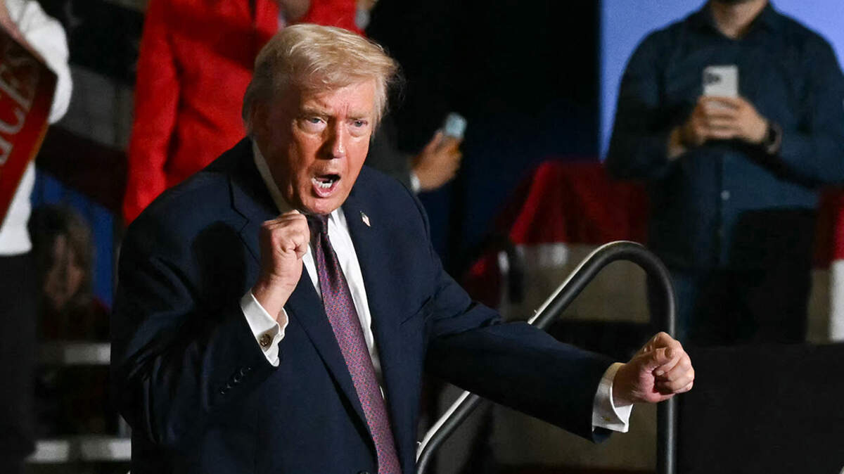 As a pastor preparing to celebrate Christmas, she can’t ignore our president’s racist lies. Because they’re blasphemy.