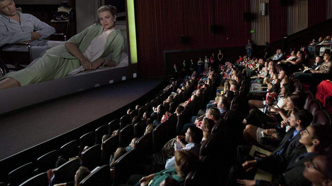 Leawood-based AMC Theatres reportedly lost nearly $1 billion during the fourth quarter of 2022.