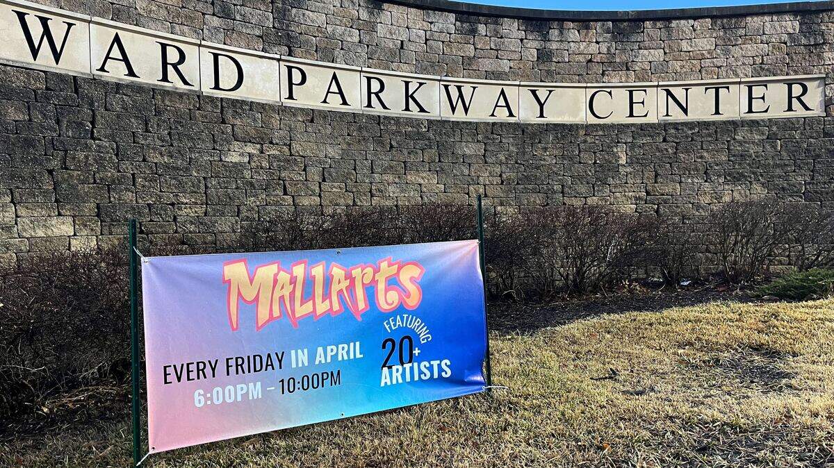 Mallarts, a new weekly art show, debuts at the Ward Parkway Mall Friday, April 3. The free art gallery will be open to the public every Friday in April.