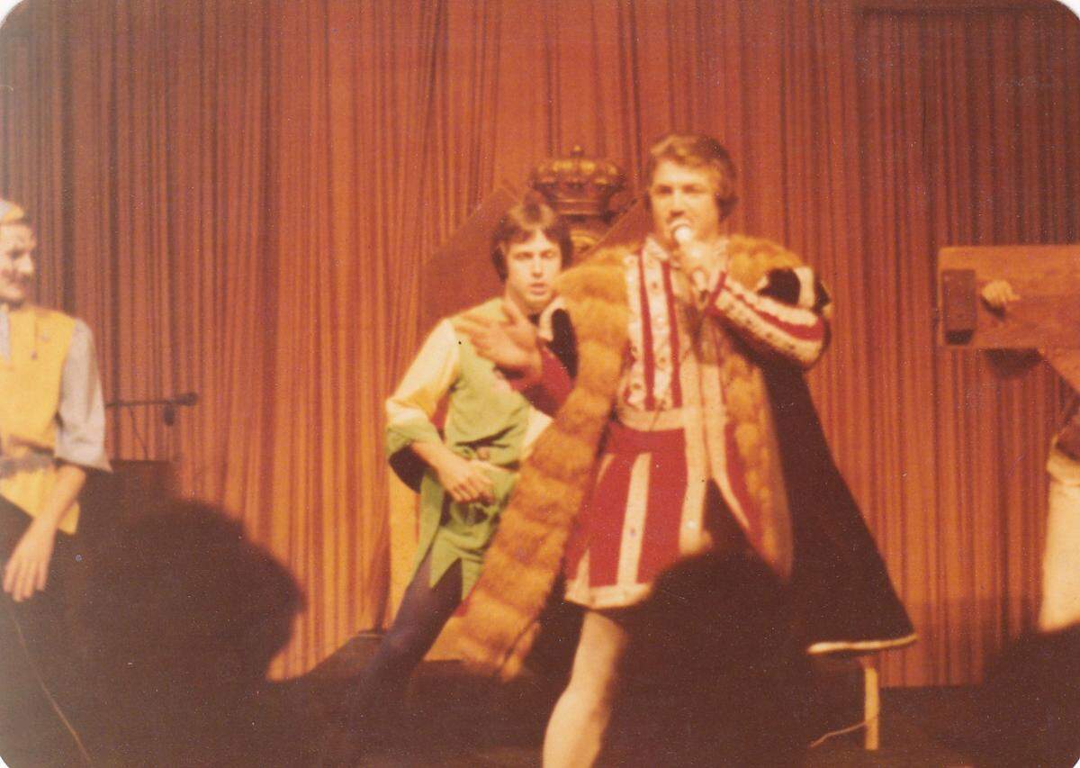 John Woolam acts as the king for King Henry’s Feast dinner theater.