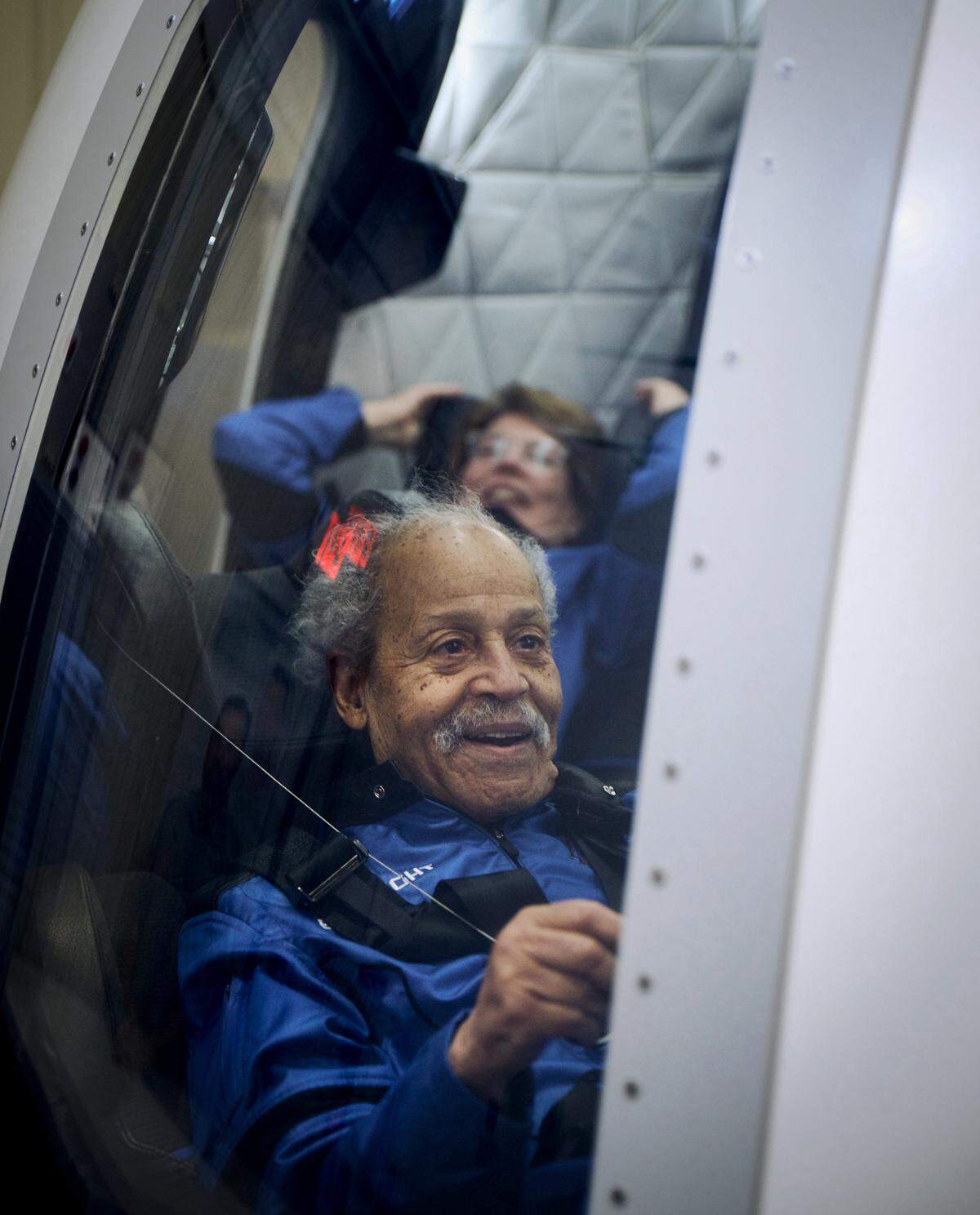 On way to at last becoming an astronaut at 90, Ed Dwight Jr. trains for his flight aboard the Blue Origin spacecraft.