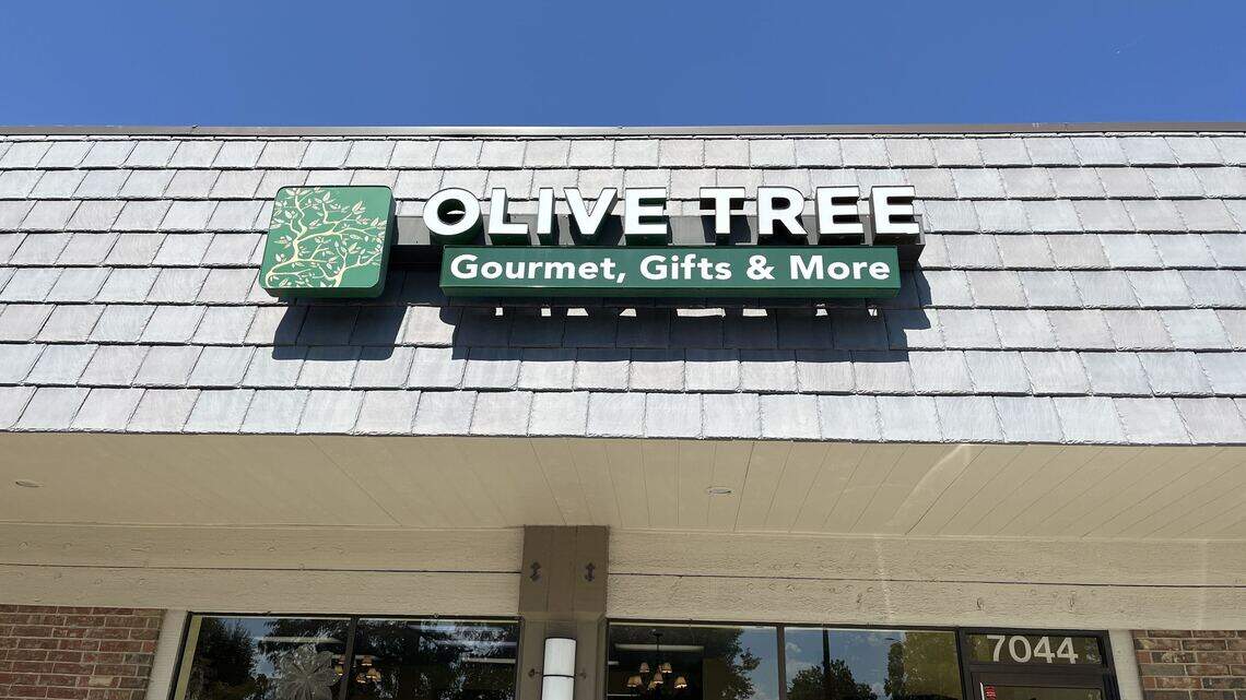 Olive oil shop in Overland Park to close after 15 years. Owner shares next venture