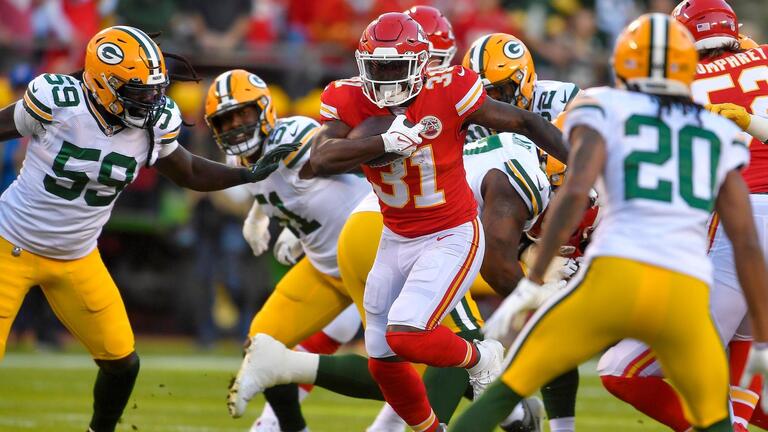 KC Chiefs 13, Green Bay Packers 7: Insta-reaction as the red team finds a way to win