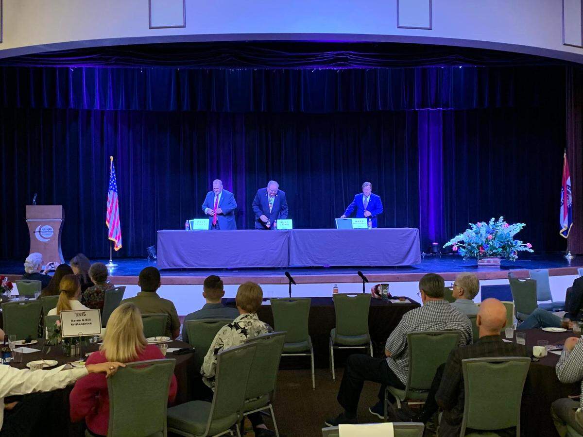 Republican candidates for U.S. Senate take the stage before a debate in Springfield on Tuesday.