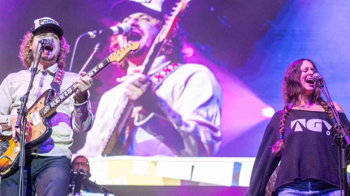 On hotly anticipated tour, KC-area singer looks to next challenge: Fatherhood
