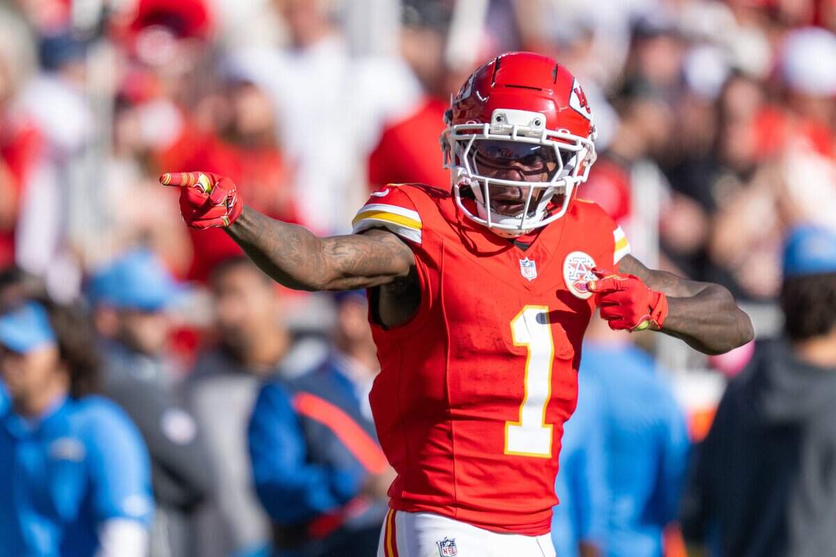 Kansas City Chiefs wide receiver Xavier Worthy (1) signals a first down after a catch and run in the first half of the Chiefs game vs. the Los Angeles Chargers, on Sunday, October 18, 2026, at Arrowhead Stadium.
