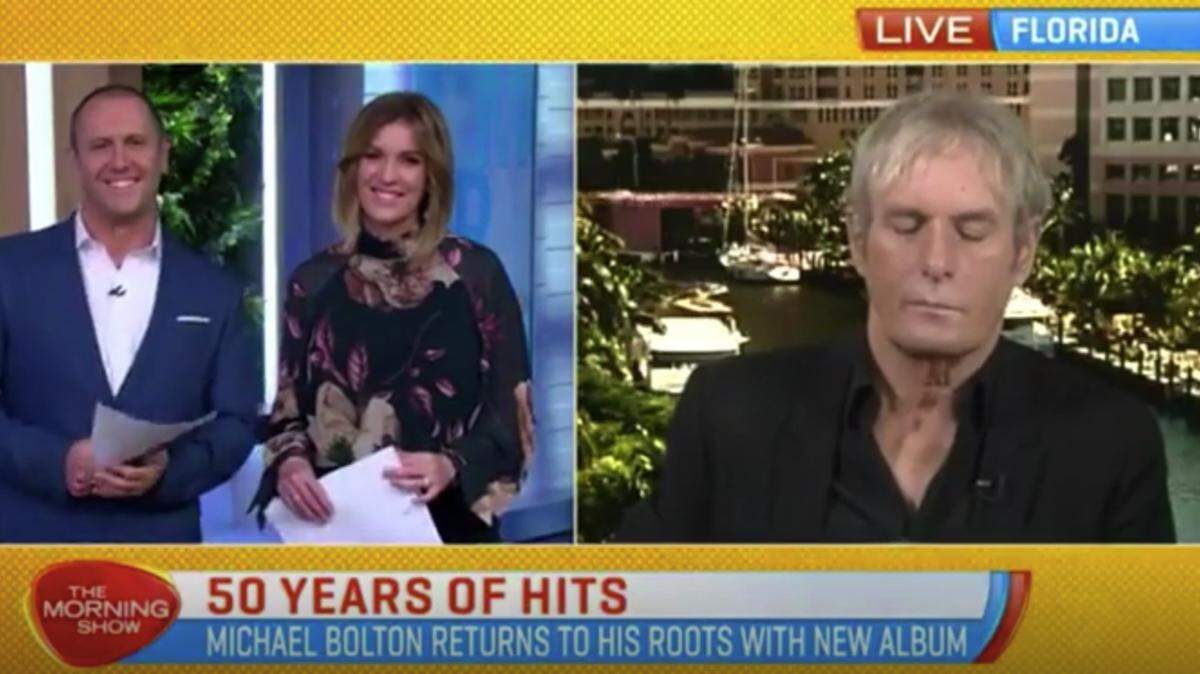 Cameras appeared to catch Michael Bolton sleeping at the beginning of a live interview with an Australian morning show. But the singer took to social media later to set the record straight.
