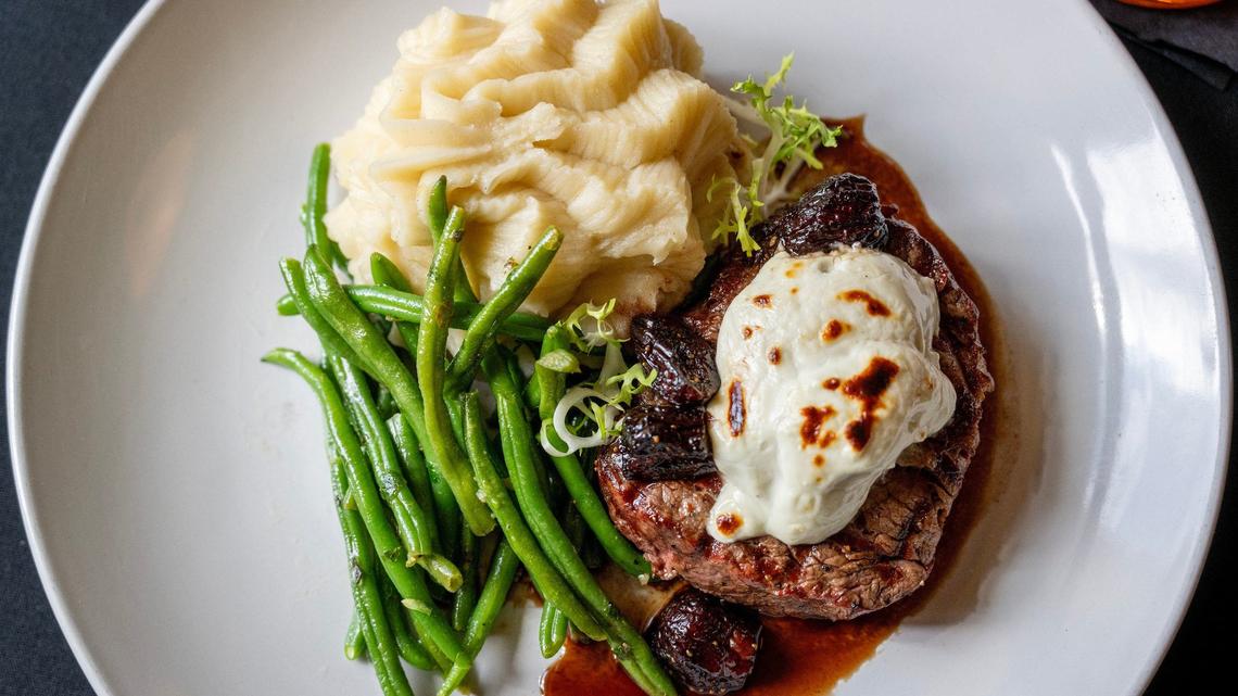 A steak, a cocktail, an elegant space. Inside KC restaurant with a ‘higher standard’