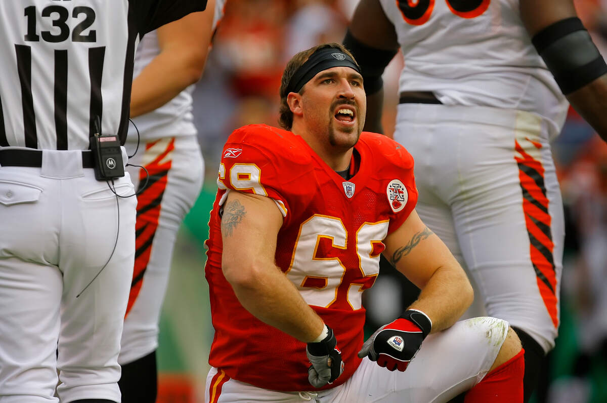 Kansas City Chiefs defensive end Jared Allen celebrated after a sack on Cincinnati Bengals quarterback Carson Palmer for a seven-yard loss in the first quarter on Sunday, October 14, 2007 at Arrowhead Stadium in Kansas City, Mo. The Chiefs won 27-20 and Allen had 2.5 sacks in the game.