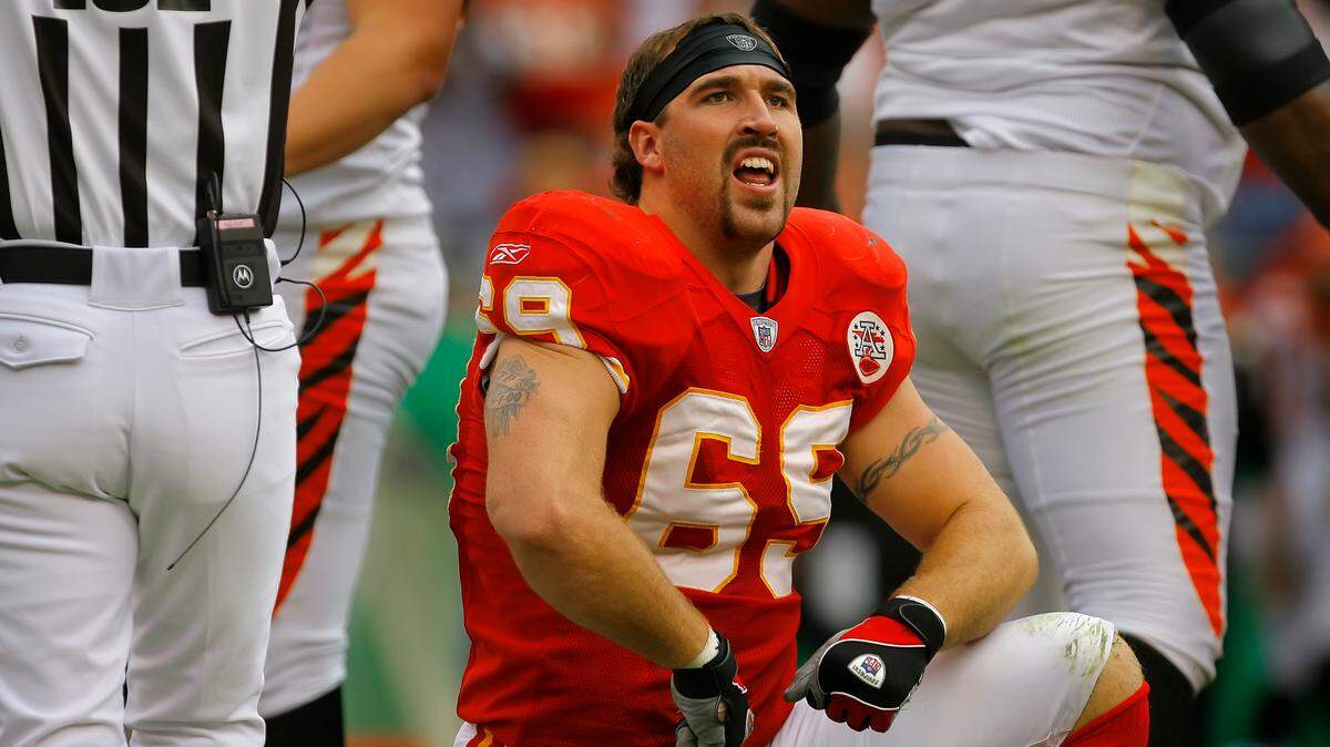 Kansas City Chiefs defensive end Jared Allen celebrated after a sack on Cincinnati Bengals quarterback Carson Palmer for a seven-yard loss in the first quarter on Sunday, October 14, 2007 at Arrowhead Stadium in Kansas City, Mo. The Chiefs won 27-20 and Allen had 2.5 sacks in the game.