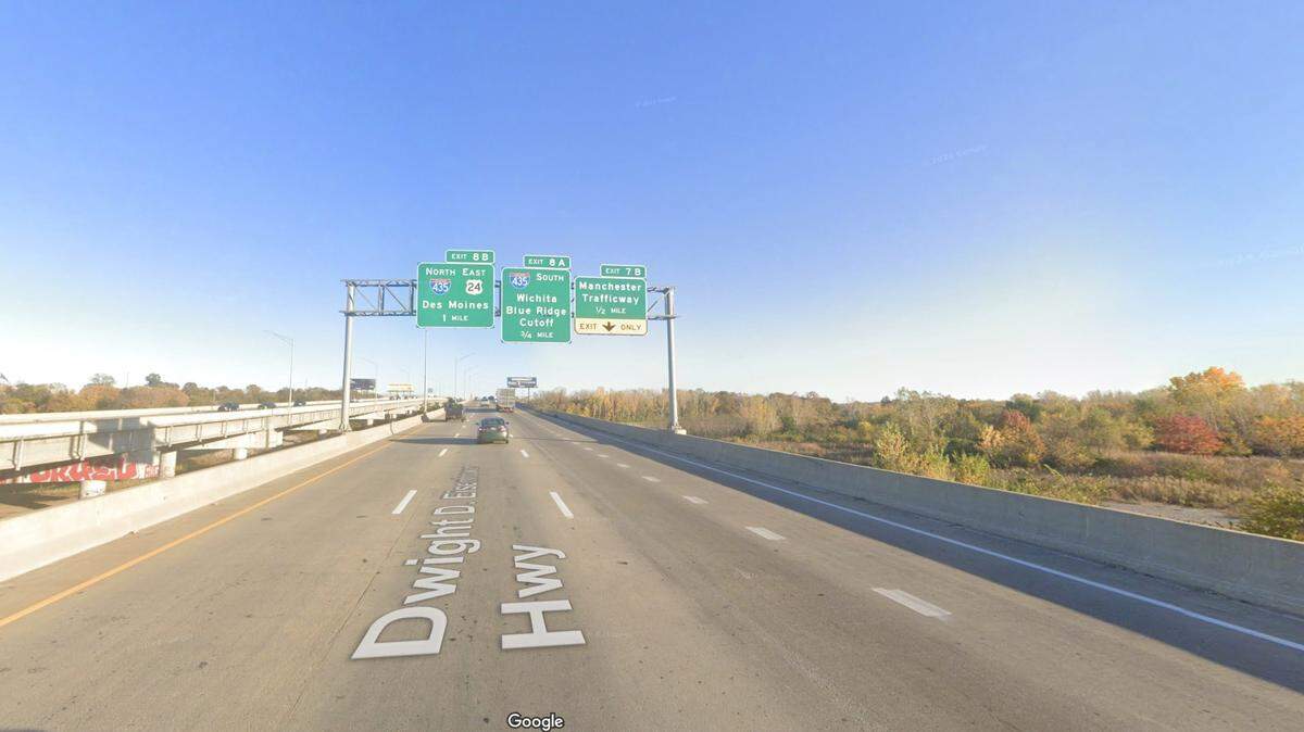 A pedestrian was struck and killed early Thursday while walking along eastbound Interstate 70 near Manchester Trafficway on Kansas City’s East Side. The highway was shut down for 2 1/2 hours while police investigated the fatal wreck. This Google Maps Street View image of the area is from 2024.