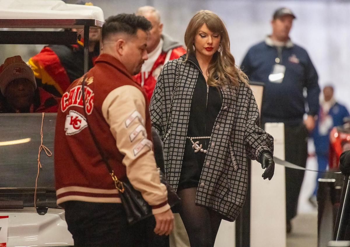 Taylor Swift arrives for the Kansas City Chiefs game against the Houston Texans before the AFC Divisional Round playoff game on Saturday, Jan. 18, 2025, at GEHA Field at Arrowhead Stadium.