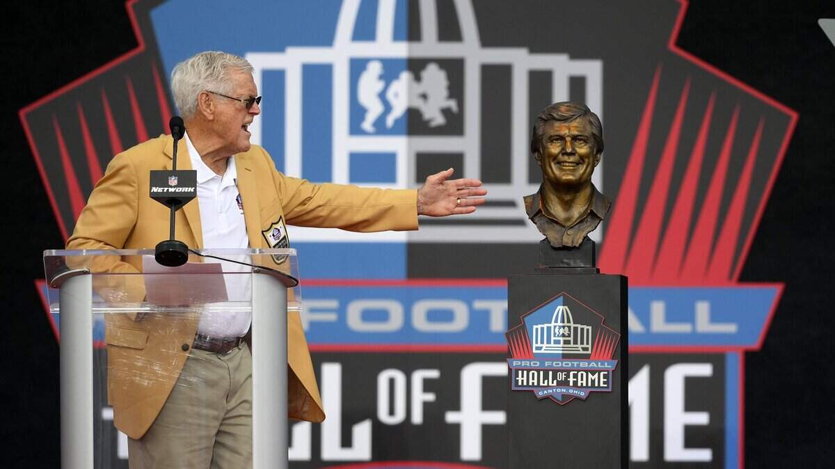 Former Kansas City Chiefs coach Dick Vermeil had said before the ceremony that the theme of his Pro Football Hall of Fame enshrinement speech would be simple: “Thank you.” 