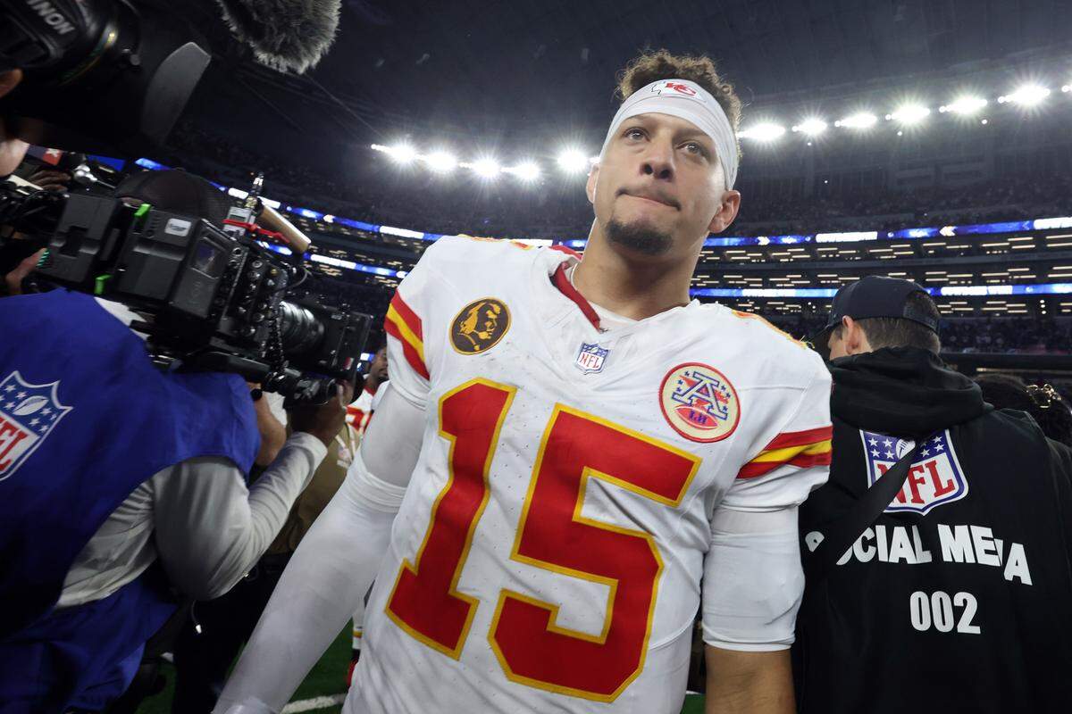 Kansas City Chiefs quarterback Patrick Mahomes exits the field after the Dallas Cowboys’ 31-28 Thanksgiving Day victory in a Week 13 NFL game at AT&T Stadium in Arlington, Texas on Thursday, Nov. 27, 2025.