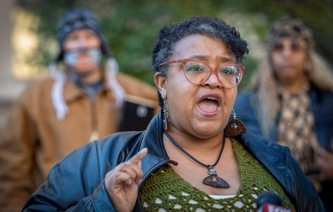 Sheryl Ferguson, an organizer with It’s Time 4 Justice, spoke to the media outside the Jackson County Courthouse during the November 2021 trial of Eric Delvakaneare, a former KCPD officer who shot Cameron Lamb, a Black man who was sitting in his pickup truck in his backyard.